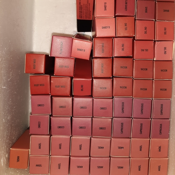 MAC Brave Matte Liquid Lipstick - Picture 2 of 2